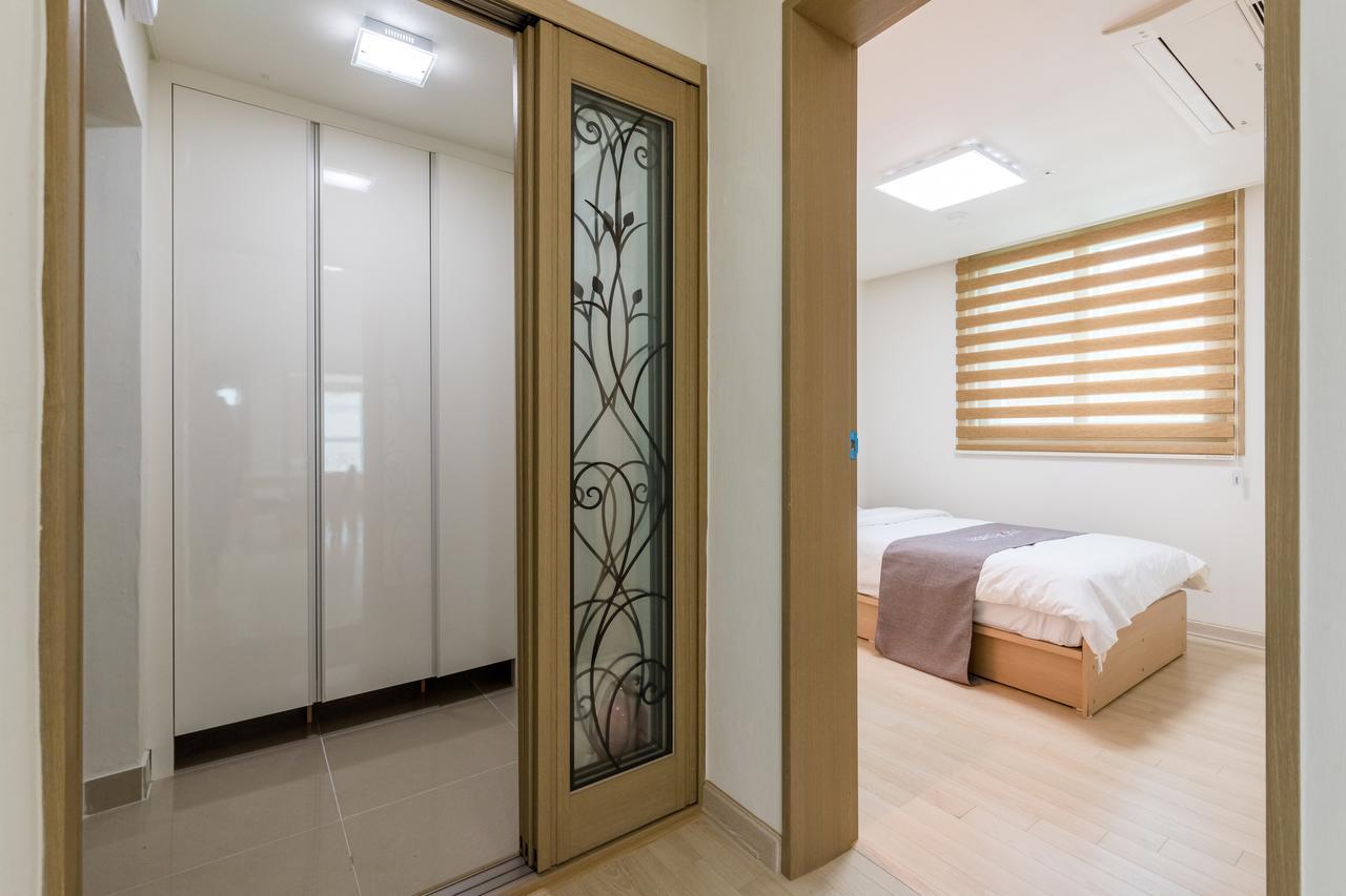 Home Fourest Residence Hotel Okpo Geoje Exterior foto